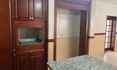 HERMOSA RESIDENCIA EN VENTA JARDINES DEL BOSQUE