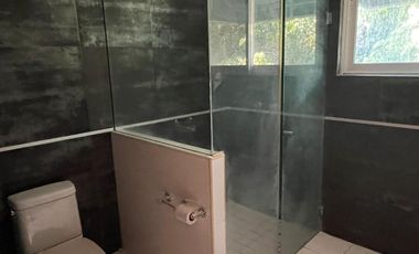 HERMOSA RESIDENCIA EN VENTA JARDINES DEL BOSQUE