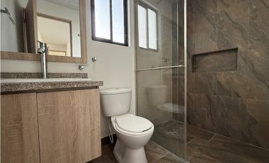 VENTA CASA CAMPESTRE EN CONJUNTO-LA BELLA- CALARCA