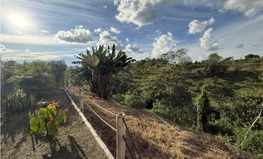 VENTA CASA CAMPESTRE EN CONJUNTO-LA BELLA- CALARCA