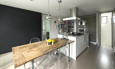 VENTA CASA REMODELADA EN CONDOMINIO (CERRADA) HERRADURA DOBLE SEGURIDAD CON JARDIN