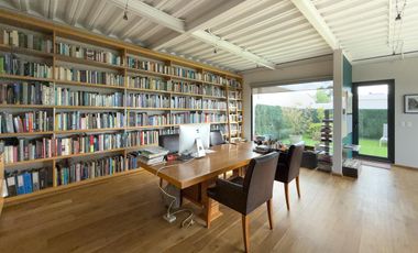 VENTA CASA REMODELADA EN CONDOMINIO (CERRADA) HERRADURA DOBLE SEGURIDAD CON JARDIN