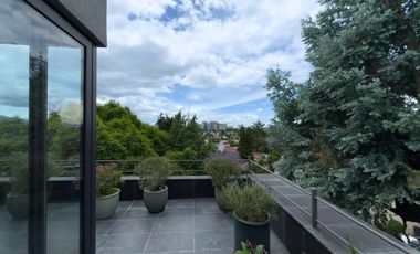 VENTA CASA REMODELADA EN CONDOMINIO (CERRADA) HERRADURA DOBLE SEGURIDAD CON JARDIN