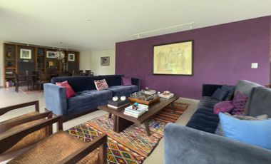 VENTA CASA REMODELADA EN CONDOMINIO (CERRADA) HERRADURA DOBLE SEGURIDAD CON JARDIN