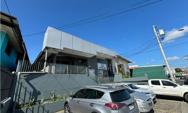 ALQUILO LOCAL AVENIDA LA PAZ VILLA CACERES