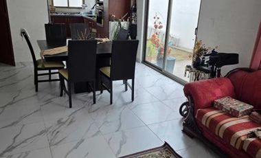 RENTA DE CASA DENTRO DE PRIVADA EN CACALOMACAN TOLUCA