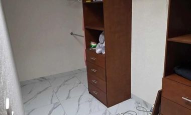 RENTA DE CASA DENTRO DE PRIVADA EN CACALOMACAN TOLUCA