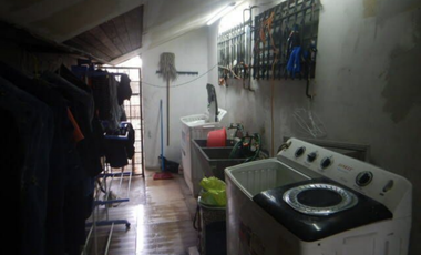 SAN ANTONIO / VIA PRINCIPAL / 263.70 / 3 HABITACIONES / CERCADA JC