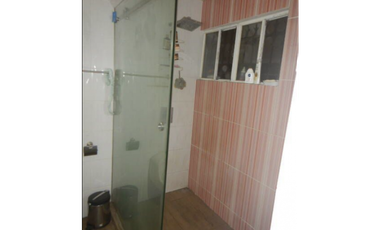 SAN ANTONIO / VIA PRINCIPAL / 263.70 / 3 HABITACIONES / CERCADA JC