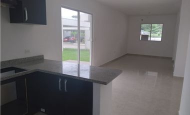 VENTA DE CASA EN NUEVO ARRAIJAN - RESIDENCIAL LAS LAJAS