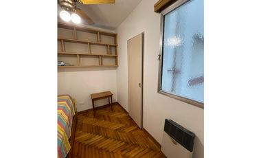 VENTA 2 Amb. C/Dep y Cochera. Balcón saliente. RETASADO