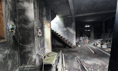 Jual Tanah bonus bangunan atau kantor stengah jadi