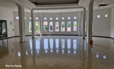 Country Club, Perum Gema Pesona Depok, Jl. Tole Iskandar Depok