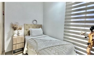 SE VENDE CASA DE DOS NIVELES CON JACUZZI EN EL CASTILLO JAMUNDI