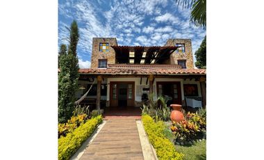 Finca campestre de lujo amoblada en venta Rozo Palmira Valle Colombia