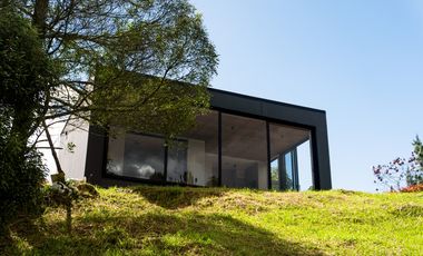 Lote con Tiny house para la venta en Envigado  vereda la esperanza