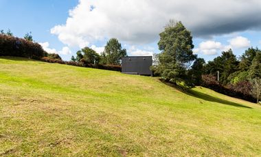Lote con Tiny house para la venta en Envigado  vereda la esperanza
