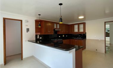 Casa en arriendo en el sector de Los Balsos