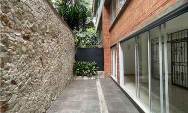 Casa en arriendo en el sector de Los Balsos