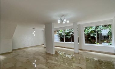 Casa en arriendo en el sector de Los Balsos