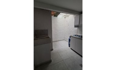 SE ARRIENDA HERMOS APARTAESTUDIO EN SABANETA PARTE BAJA