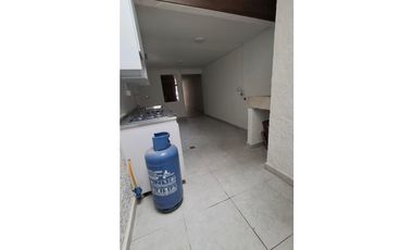 SE ARRIENDA HERMOS APARTAESTUDIO EN SABANETA PARTE BAJA