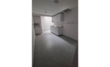 SE ARRIENDA HERMOS APARTAESTUDIO EN SABANETA PARTE BAJA