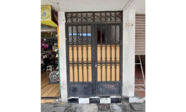 LOCAL EN RENTA CALLE MORELOS CENTRO (PLANTA ALTA) ZAMORA MICHOACAN