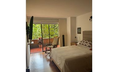 EXCELENTE APARTAMENTO POBLADO PARTE BAJA 230mt2 INCLUYENDO 3 TERRAZAS