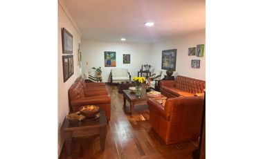EXCELENTE APARTAMENTO POBLADO PARTE BAJA 230mt2 INCLUYENDO 3 TERRAZAS