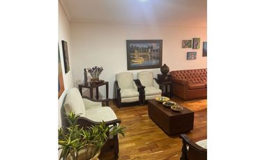 EXCELENTE APARTAMENTO POBLADO PARTE BAJA 230mt2 INCLUYENDO 3 TERRAZAS