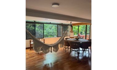 EXCELENTE APARTAMENTO POBLADO PARTE BAJA 230mt2 INCLUYENDO 3 TERRAZAS