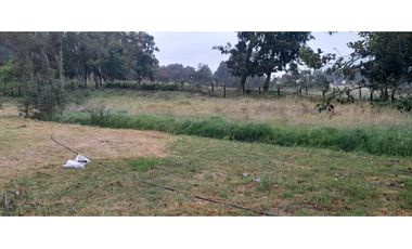 SE VENDE HERMOSO LOTE ESQUINERO EN LA VEREDA EL ALTO DEL AGUILA