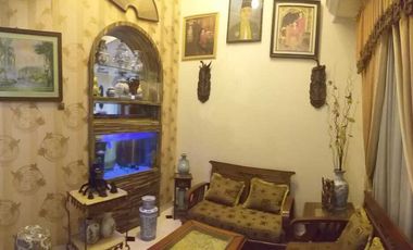 Hunian Solo Baru Bangunan Terawat