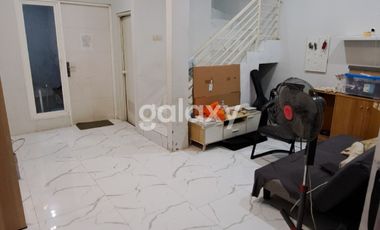 Rumah Jade Hamlet dekat Benowo siap huni free furnish