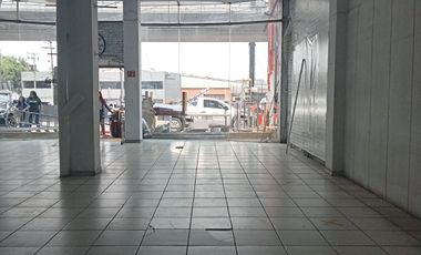 Renta de Local Comercial Naucalpan