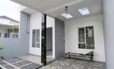 RUMAH CANTIK DIGUNTER BANDAR LAMPUNG