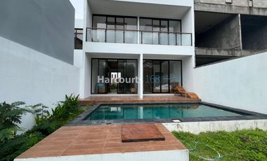 Hunian Eksklusif 3 Bedroom Jungle View Lokasi Nusa Dua