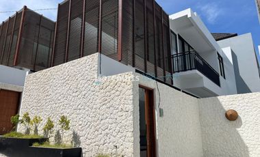 Hunian Eksklusif 2 Bedroom View Jungle di Nusa Dua