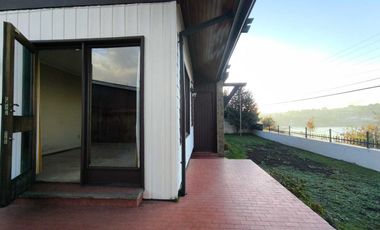 Local comercial en arriendo en PUERTO VARAS