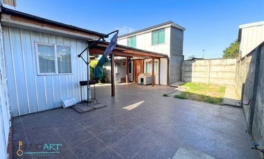 Casa en Arriendo en sector Santa Rosa