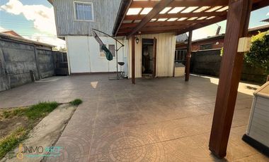 Casa en Arriendo en sector Santa Rosa