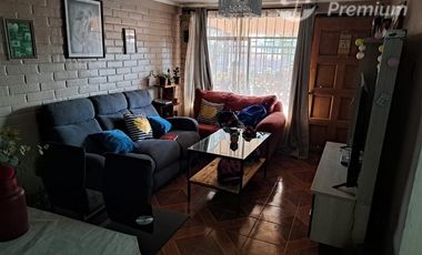 Casa en Venta en CAMILO HENRIQUEZ