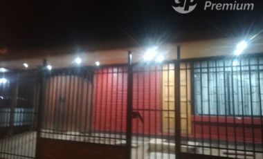 Casa en Venta en CAMILO HENRIQUEZ