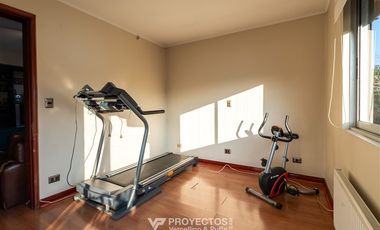 Casa en Arriendo en Las Pimpinelas - Pocuro