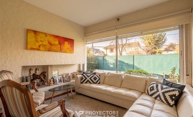 Casa en Arriendo en Las Pimpinelas - Pocuro