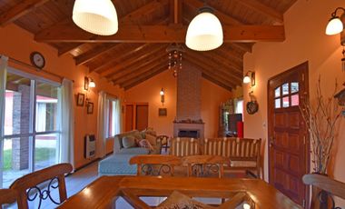 Venta Casa con pileta Barrio Privado Las Fuentes