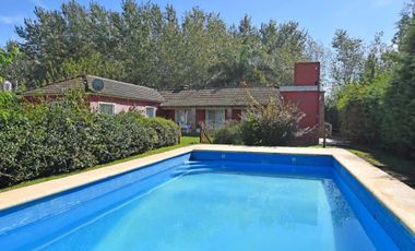 Venta Casa con pileta Barrio Privado Las Fuentes