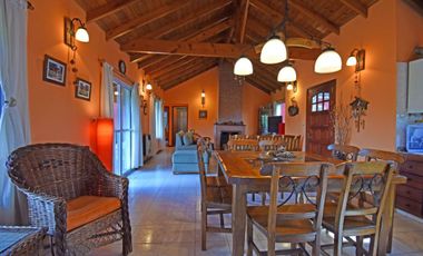 Venta Casa con pileta Barrio Privado Las Fuentes