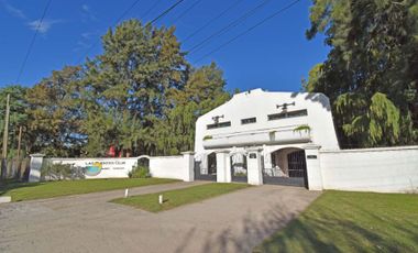 Venta Casa con pileta Barrio Privado Las Fuentes